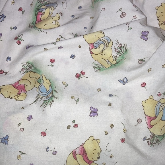 Vintage Classic Pooh Crib Sheet Made in the USA Standard size - Picture 2 of 5